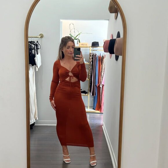 New with tags - Minkpink Azra Fitted Midi Ginger Dress Size Xsmall & XLarge - Picture 1 of 7